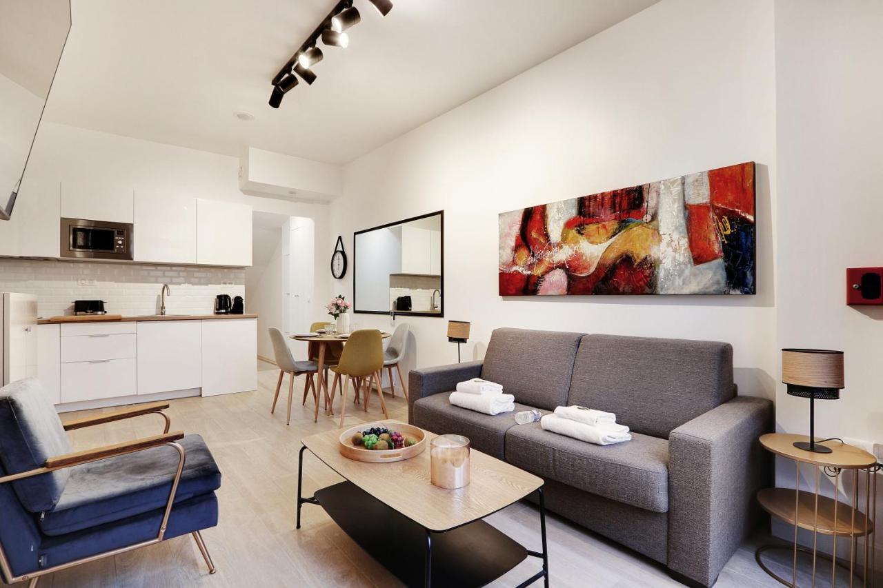 Residence Rochechouart Париж Екстериор снимка